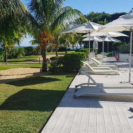 Cap Ouest Luxury Beachfront Flic-en-Flacq Exterior foto