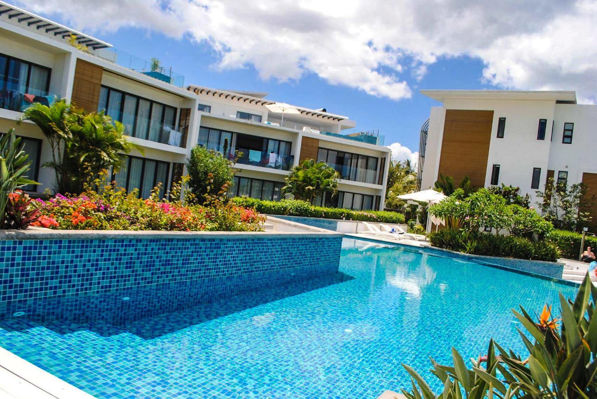 Cap Ouest Luxury Beachfront Flic-en-Flacq Exterior foto
